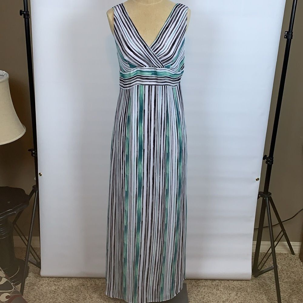 Worthington striped sleeveless maxi dress, Size 10